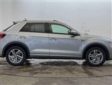 Volkswagen T-Roc Image 4