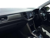 Volkswagen T-Roc Image 2
