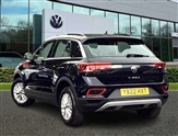 Volkswagen T-Roc Image 3
