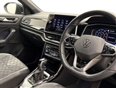 Volkswagen T-Roc Image 6