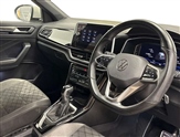 Volkswagen T-Roc Image 6