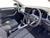 Volkswagen T-Roc Image 6