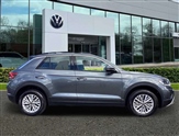 Volkswagen T-Roc Image 4