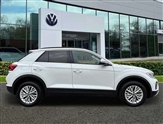 Volkswagen T-Roc Image 4