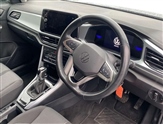 Volkswagen T-Roc Image 6