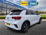 Volkswagen T-Roc Image 2