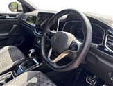 Volkswagen T-Roc Image 6