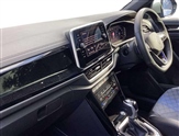 Volkswagen T-Roc Image 2