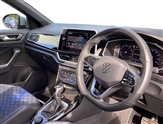 Volkswagen T-Roc Image 6