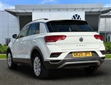 Volkswagen T-Roc Image 3