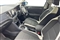 Volkswagen T-Roc Image 2