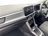 Volkswagen T-Roc Image 2
