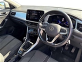 Volkswagen T-Roc Image 6