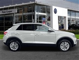 Volkswagen T-Roc Image 4