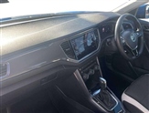 Volkswagen T-Roc Image 2