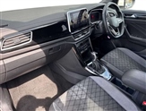 Volkswagen T-Roc Image 2
