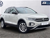 Volkswagen T-Roc Image 1