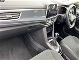 Volkswagen T-Roc Image 2