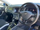 Volkswagen T-Roc Image 6