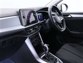Volkswagen T-Roc Image 2