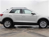 Volkswagen T-Roc Image 4
