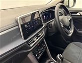 Volkswagen T-Roc Image 2