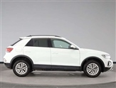 Volkswagen T-Roc Image 4