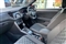 Volkswagen T-Roc Image 2