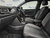 Volkswagen T-Roc Image 2