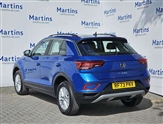 Volkswagen T-Roc Image 3