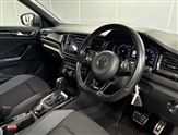 Volkswagen T-Roc Image 6