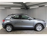 Volkswagen T-Roc Image 4