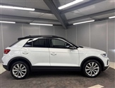 Volkswagen T-Roc Image 4