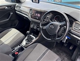 Volkswagen T-Roc Image 6