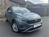 Volkswagen T-Roc Image 1