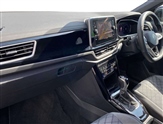 Volkswagen T-Roc Image 2