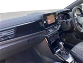 Volkswagen T-Roc Image 2
