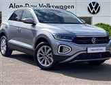 Volkswagen T-Roc Image 1