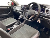Volkswagen T-Roc Image 6