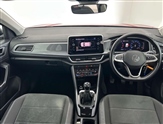 Volkswagen T-Roc Image 5