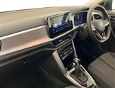Volkswagen T-Roc Image 2
