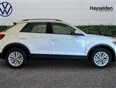 Volkswagen T-Roc Image 4