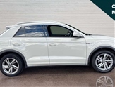 Volkswagen T-Roc Image 2