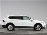 Volkswagen Tiguan Allspace Image 2