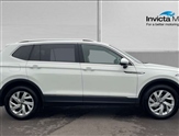Volkswagen Tiguan Allspace Image 2