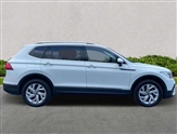 Volkswagen Tiguan Allspace Image 3