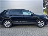 Volkswagen Tiguan Allspace Image 4