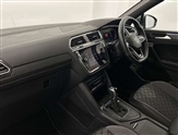 Volkswagen Tiguan Allspace Image 2