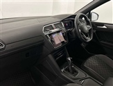 Volkswagen Tiguan Allspace Image 2
