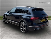 Volkswagen Tiguan Allspace Image 3
